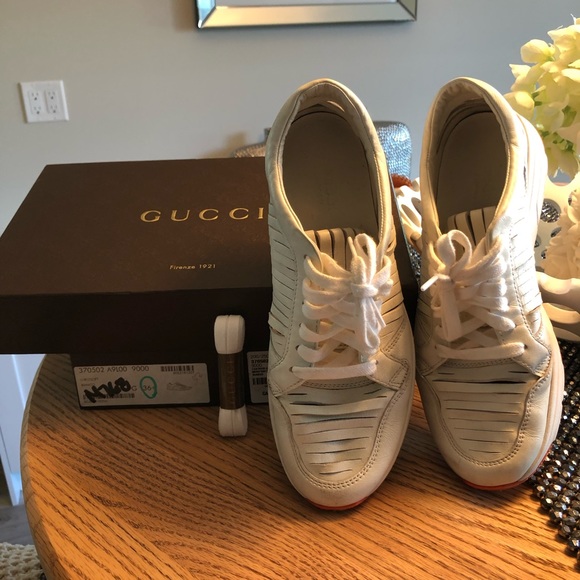 Gucci Runners - Picture 1 of 6